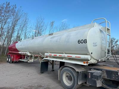 Brenner 9600/3 Fuel Tanker Trailer