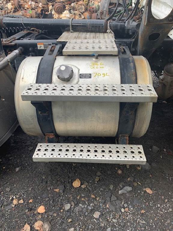 Freightliner 70 gallon Fuel Tank For Sale Archbald, PA Global Trucks and Parts Export