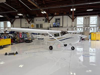2001 Cessna 182T Aircraft