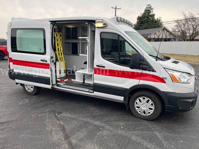 2020 Ford 250 Ambulance