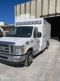 2017 Ford E-350 Ambulance