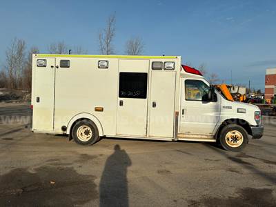 2019 Ford E-Series Ambulance