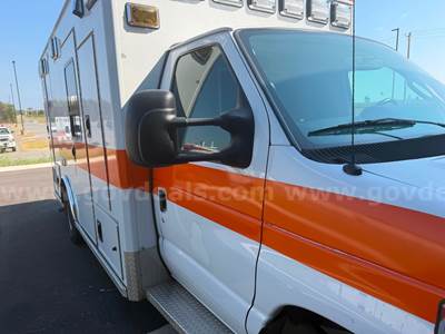 2017 Ford E-Series Ambulance