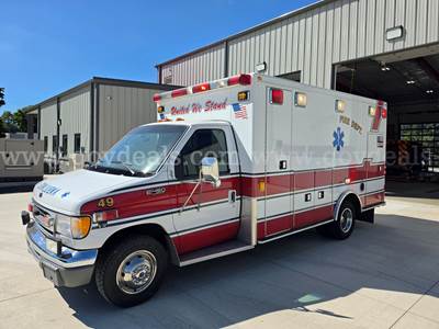 2001 Ford E-Series Ambulance