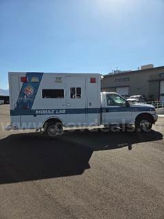 2002 Ford F-350 Ambulance