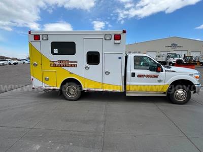 2016 Ford F-350 Ambulance