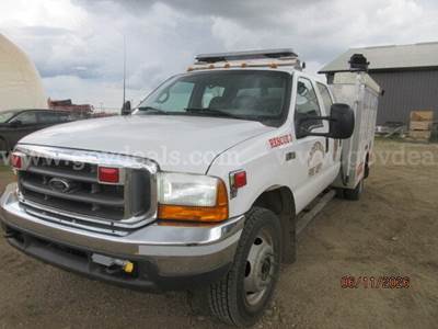 1999 Ford F-450 Ambulance