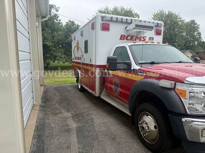 2015 Ford F-450 Ambulance