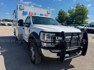 2018 Ford F-450 XLT Super Duty Ambulance – 6.7L Power Stroke Diesel – Runs & Drives – Whelen Emergency Equipment