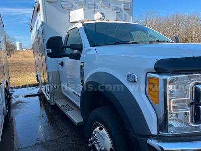 2017 Ford F-550 Ambulance