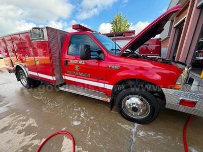 2002 Ford F-550 Ambulance