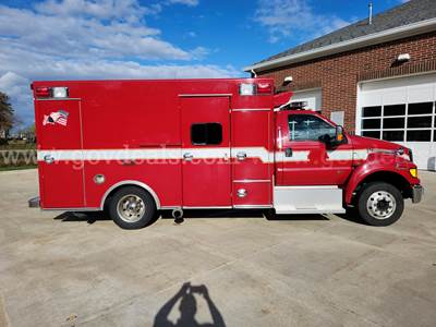 2011 Ford F-650 Ambulance