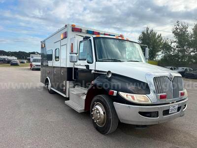 2008 International 4300 Medtec Type I Ambulance – DT466 Diesel – 90K Miles – Whelen Emergency Equipment