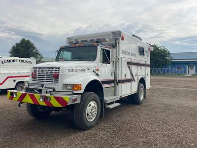 1994 International 4800 Ambulance