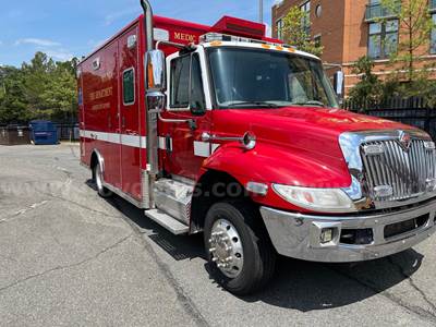 2015 International DuraStar 4300 Ambulance