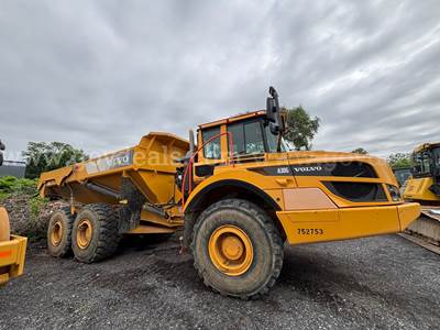 2022 Volvo A30G Articulating Haul Truck w/ Tailgate