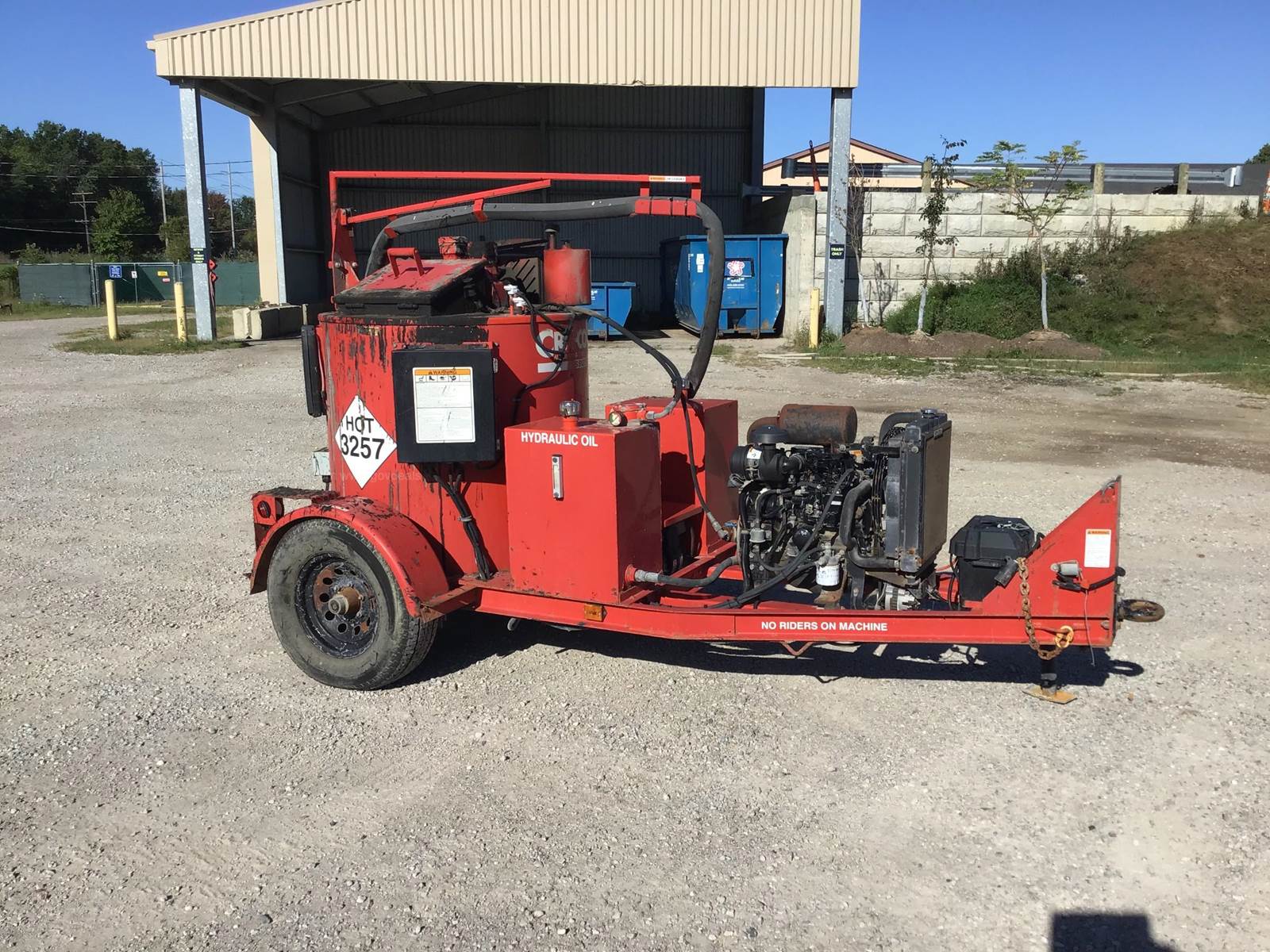 2005 Crafco Supershot SS125 Tar Kettle For Sale, 5,126 Hours Bay