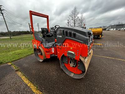 HAMM Double Drum Asphalt Roller Model 141VV