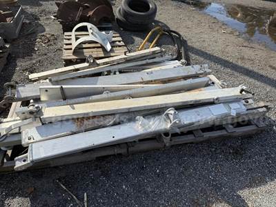 Asphalt Paver Ski Poles