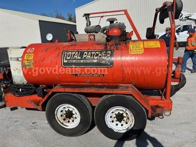 2005 Total Patcher Asphalt Trailer