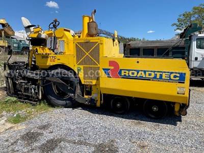 2012 Roadtec Asphalt Paver
