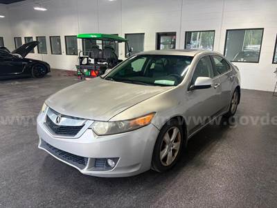 2010 Acura TSX 5-Speed AT