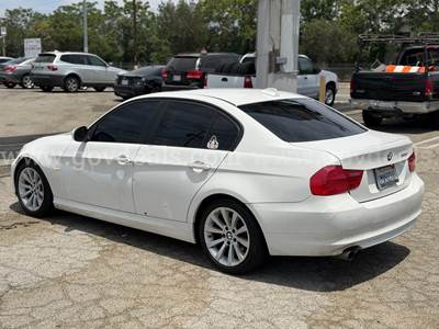 2011 BMW 3-Series 328i