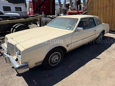 1980 Buick Riviera 2 Door Coupe 8 Cyl 350CID 160HP 4BBL
