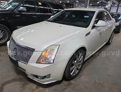 2010 Cadillac CTS LOW MILES!!