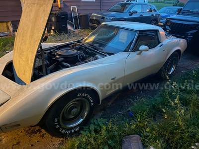 1979 Corvette T-top