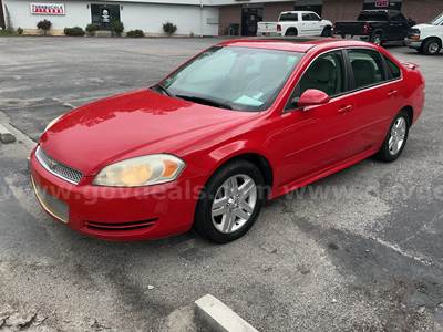 2013 Chevrolet IMPALA LT/3.6L automatic/clean title/ Runs/Drives-Low Miles