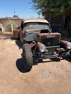1951 Custom Chevy Truck