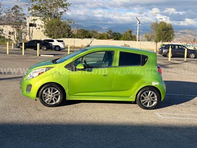 2015 Chevrolet Spark EV 2LT