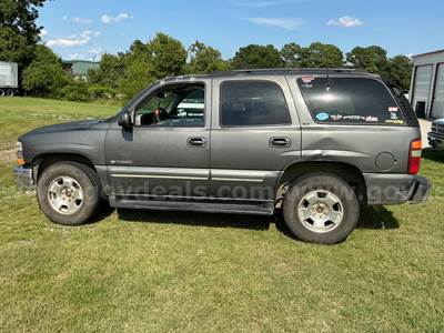 2001 Chevrolet Tahoe LS 4X4-automatic/5.3L-runs/drives - clean title