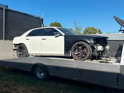 2013 Chrysler 300 Red Eye Swap Parts car