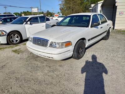 2004 Ford Crown Victoria