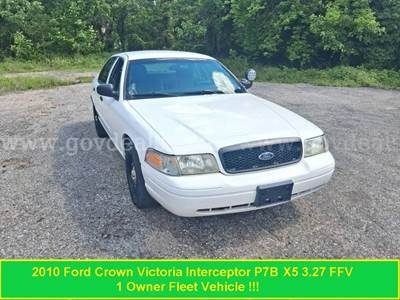2011 Ford Crown Victoria P7B INTERCEPTOR FFV X5 3.27 1 Owner Fleet Vehicle !!!