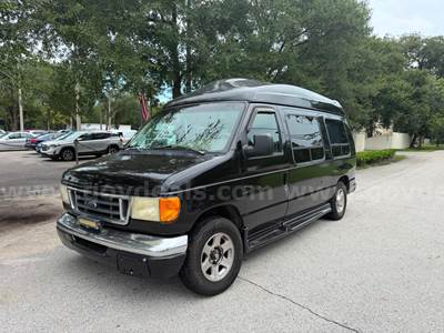 2004 Ford Econoline