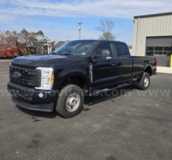2023 Ford F350
