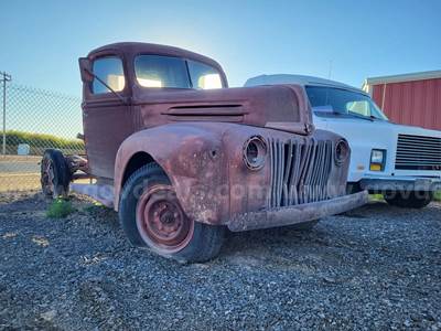 1947 FORD PICKUP TRUCK