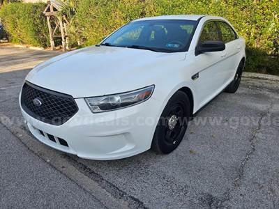 2018 Ford Taurus