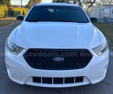 2018 Ford Taurus