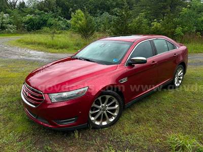2013 Ford Taurus