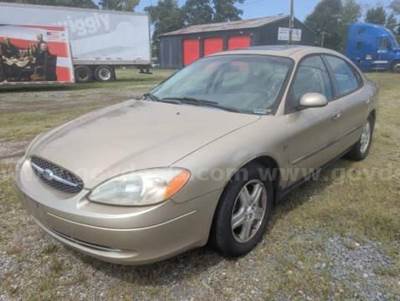 2000 Ford Taurus