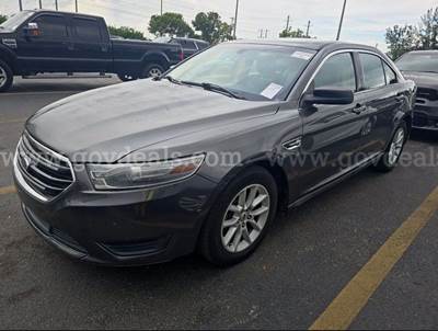 2015 Ford Taurus