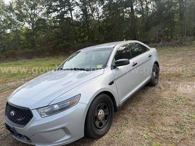 2015 Ford Taurus