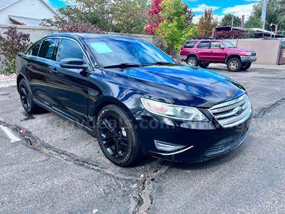 2019 FORD TAURUS RUNS AND DRIVES SHIPPING AVAILABLE