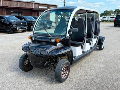 2014 GEM 6 Seater Electric Cart (New Batteries)