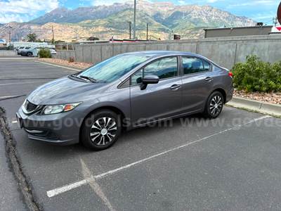 2014 HONDA CIVIV RUNS AND DRIVES - SHIPPING AVAILABLE