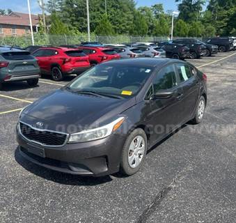 2017 Kia Forte LX 6A